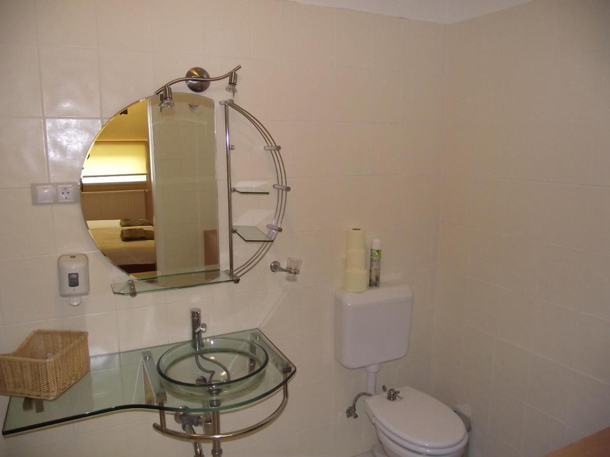 Oazis Hotel*** 4*