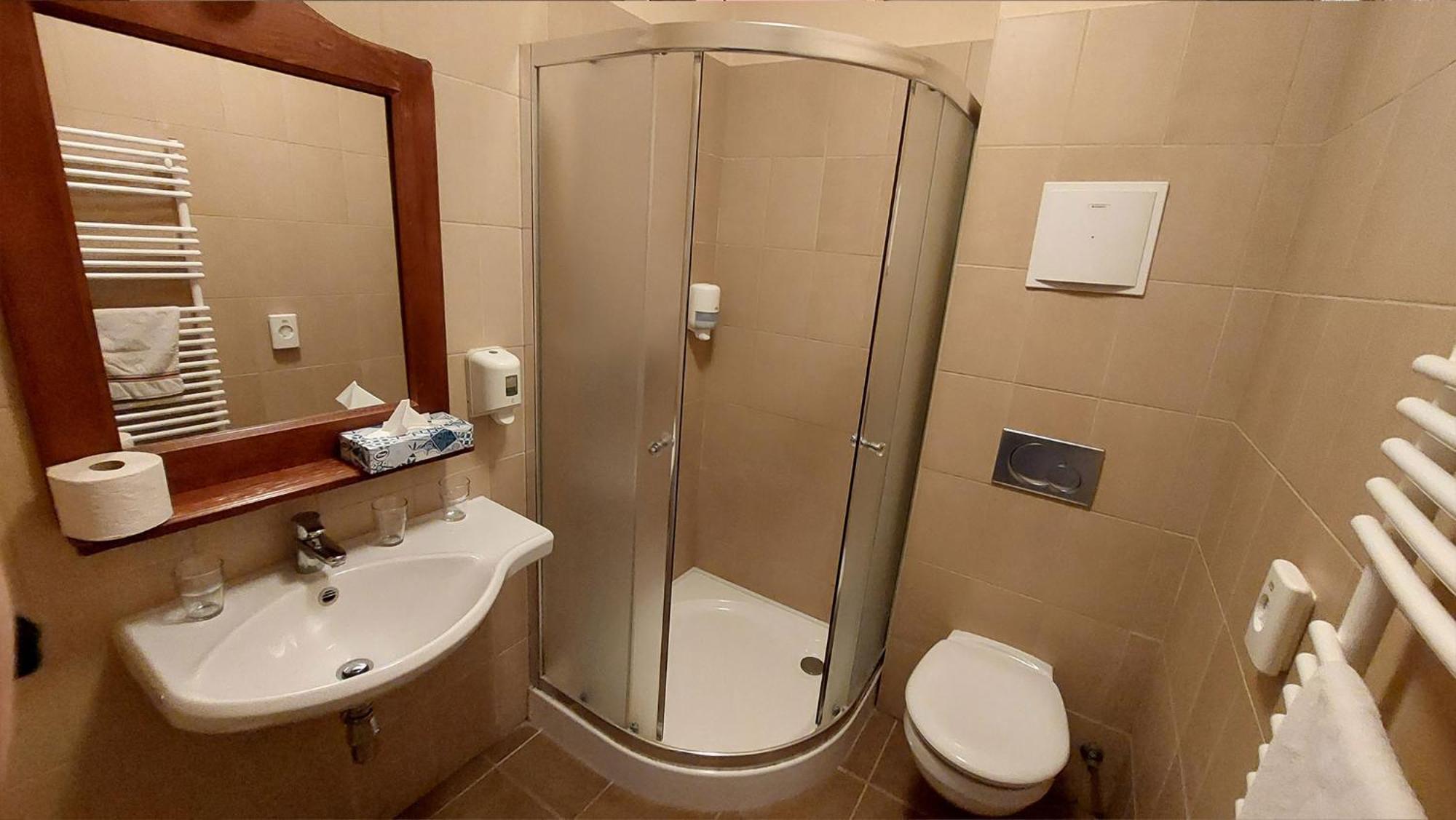 Oazis Hotel*** 4*