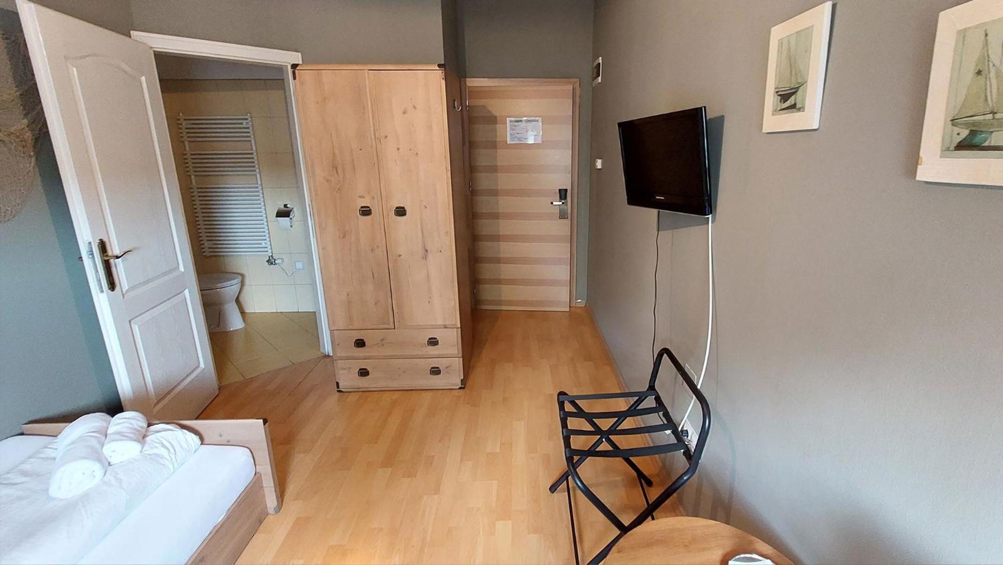 Oazis Hotel*** Hotel